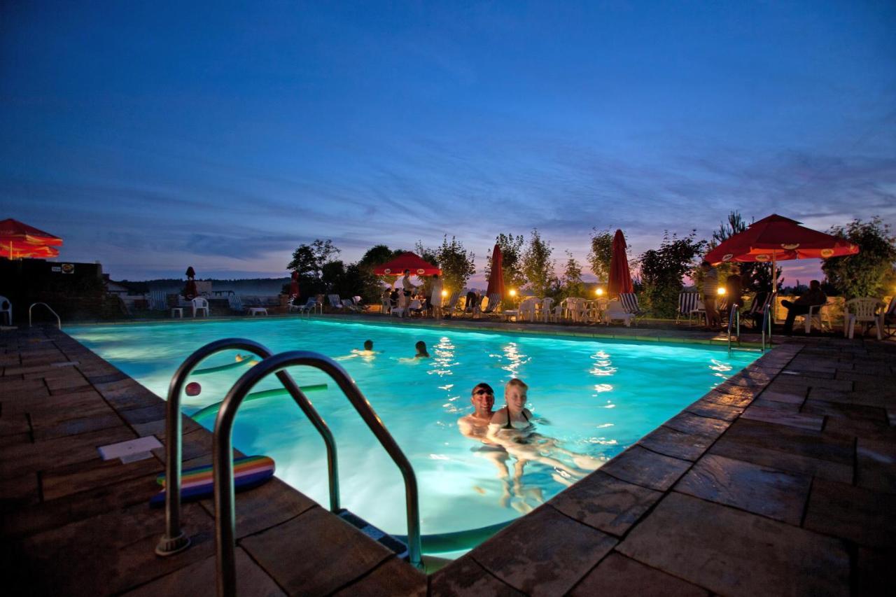 Magra Holiday Club Debina  Extérieur photo